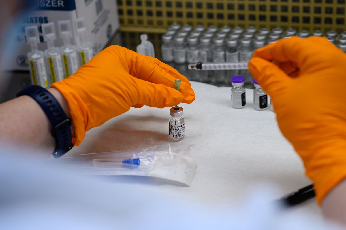 A harmadik oltást is megkapták a szociális intézményekben dolgozók, illetve az ellátottak